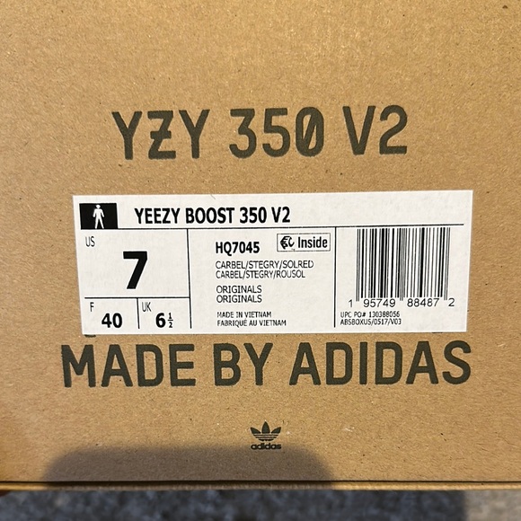 Yeezy Black and Orange Sneakers - Never Worn - Picture 4 of 4